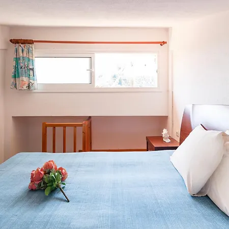 Nerida House Salonikiou * Akti Salonikiou