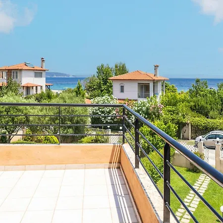 Nerida House Salonikiou * Akti Salonikiou